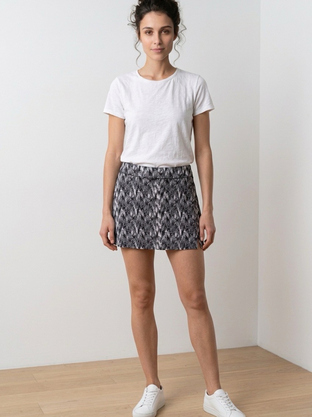 Tranquility Golf Skort Size Medium
